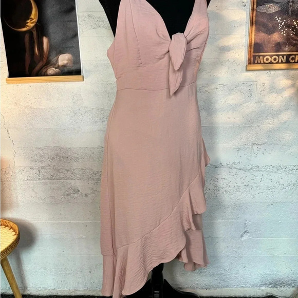 She + Sky Ruffle Mock Wrap Dress Size Large - Picture 11 of 12